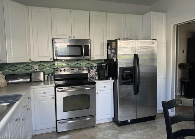 4348 Salem Springs WAY, Virginia Beach, VA 23456