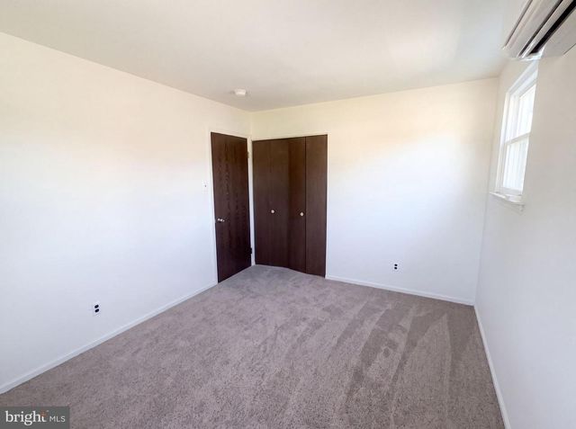 745 POMANDER AVE, Reading, PA 19606