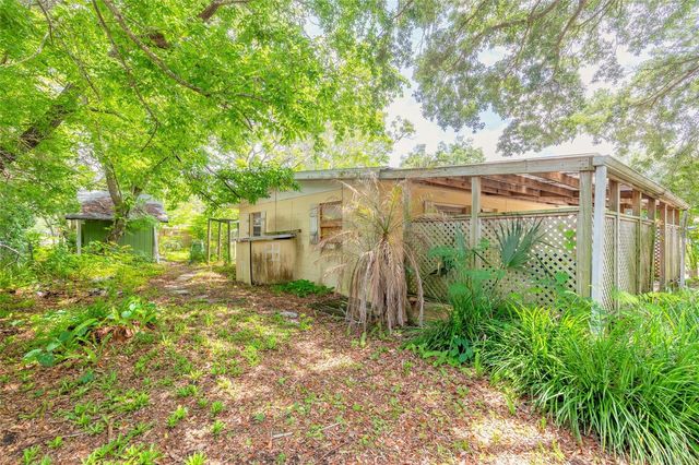 1219 LEON LANE, Daytona Beach, FL 32117