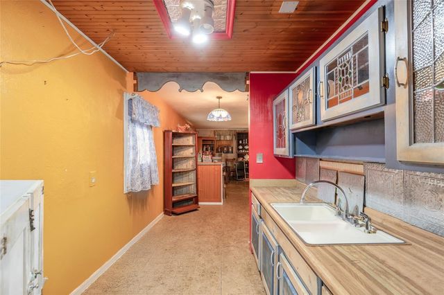 1219 LEON LANE, Daytona Beach, FL 32117