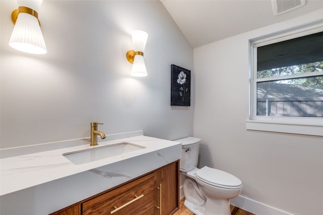 17119 Skelton Place, Dallas, TX 75248