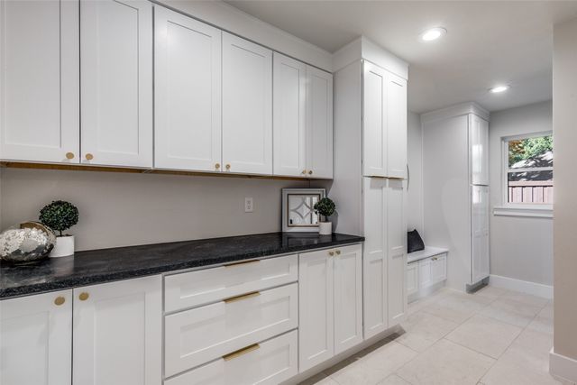 17119 Skelton Place, Dallas, TX 75248