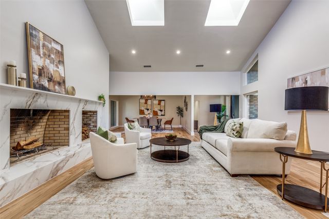 17119 Skelton Place, Dallas, TX 75248