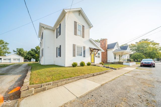118 E Morgan Street, Knightstown, IN 46148