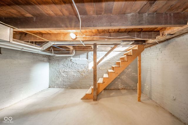 118 E Morgan Street, Knightstown, IN 46148