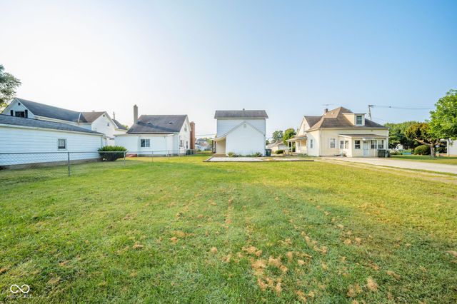 118 E Morgan Street, Knightstown, IN 46148