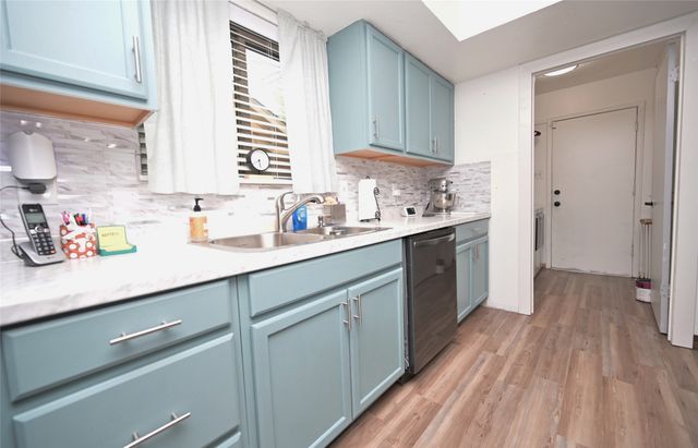 2307 Statler Drive, Carrollton, TX 75007