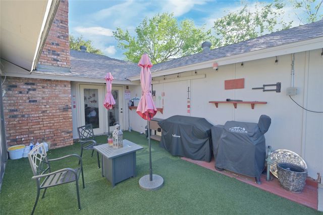 2307 Statler Drive, Carrollton, TX 75007