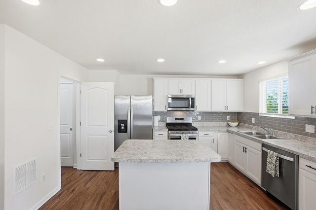 677 Clymer Street, Delaware, OH 43015
