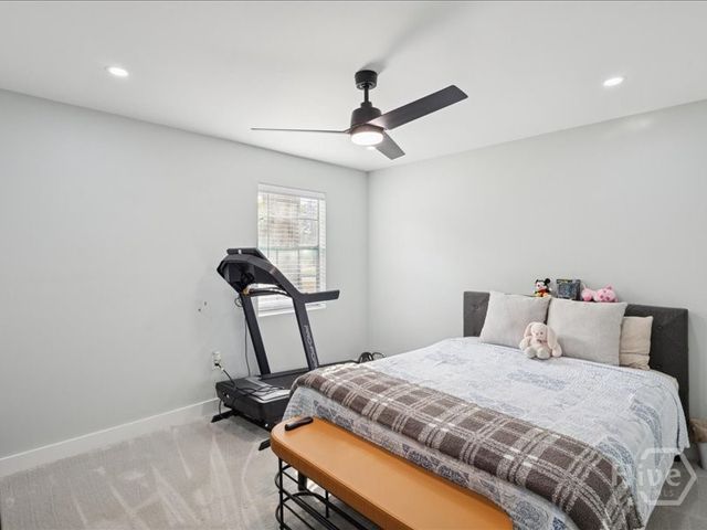 203 Holiday Circle, Savannah, GA 31419