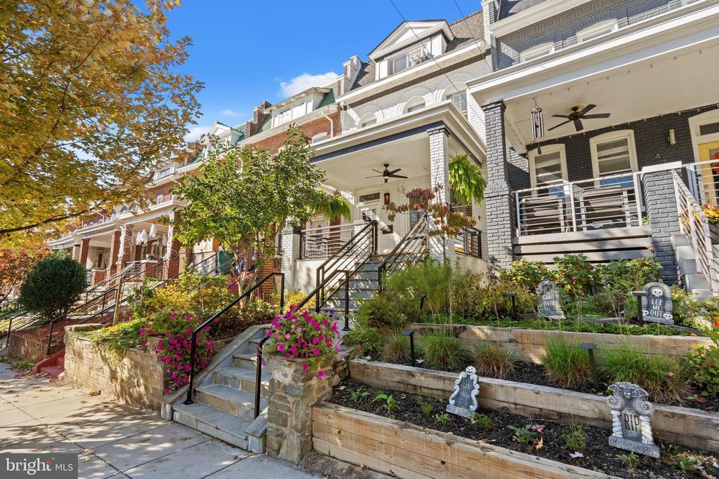 4718 15TH ST NW, Washington, DC 20011