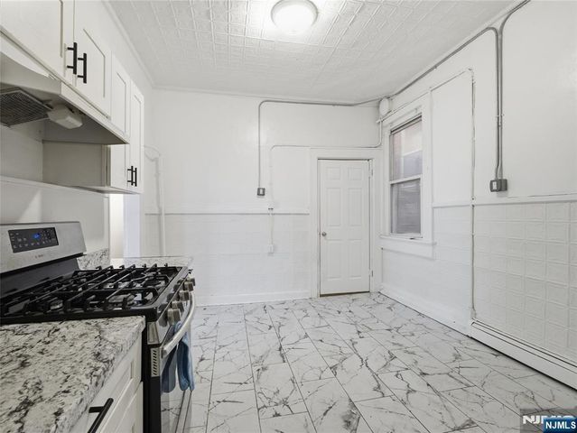 302 Belmont Avenue, Belleville, NJ 07109