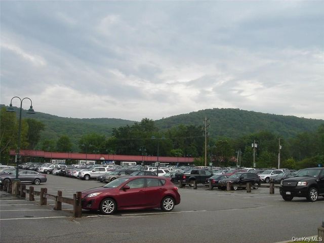 13 Lake Street 205, Monroe, NY 10950