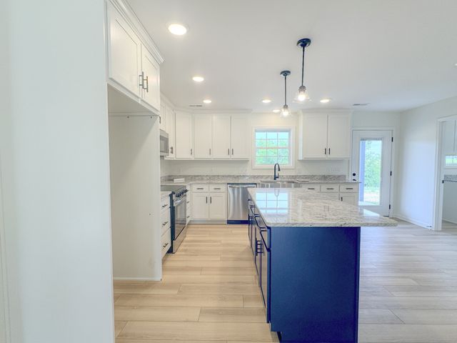 4701 Scottsville Rd, Lafayette, TN 37083