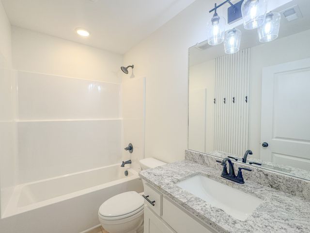 4701 Scottsville Rd, Lafayette, TN 37083