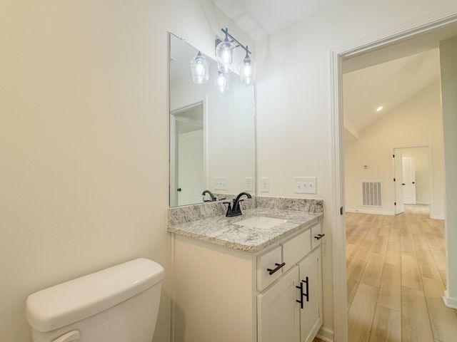 4701 Scottsville Rd, Lafayette, TN 37083