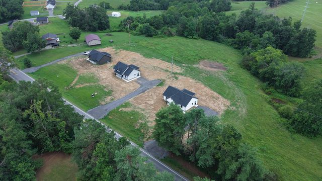 4701 Scottsville Rd, Lafayette, TN 37083