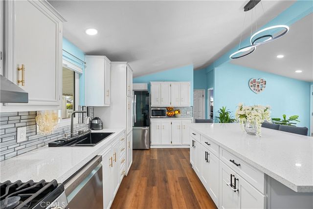 29021 Bouquet Canyon Road 207, Saugus, CA 91390