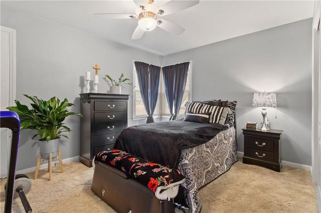 6811 Blue Parkway, Kansas City, MO 64129