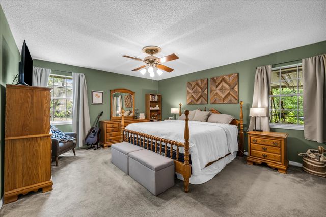 1208 Knotty Oaks Drive, Woodway, TX 76712