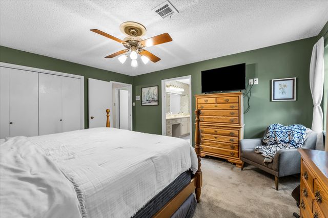 1208 Knotty Oaks Drive, Woodway, TX 76712