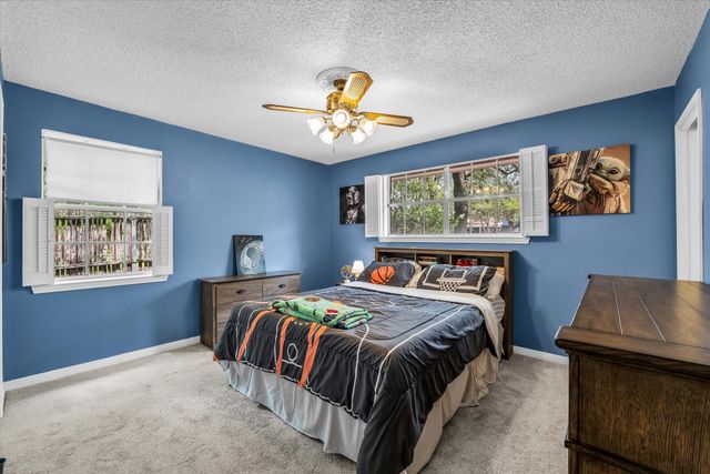 1208 Knotty Oaks Drive, Woodway, TX 76712