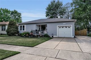 250 Roncroff Drive, North Tonawanda, NY 14120