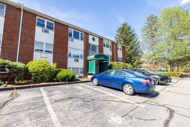 2 Colonial Dr. C2-5, Andover, MA 01810