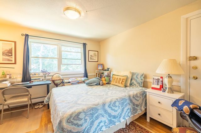 2 Colonial Dr. C2-5, Andover, MA 01810