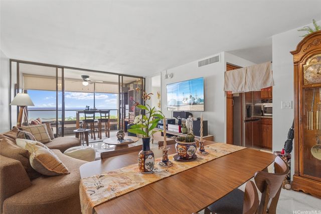 1600 Ala Moana Boulevard 2602, Honolulu, HI 96815