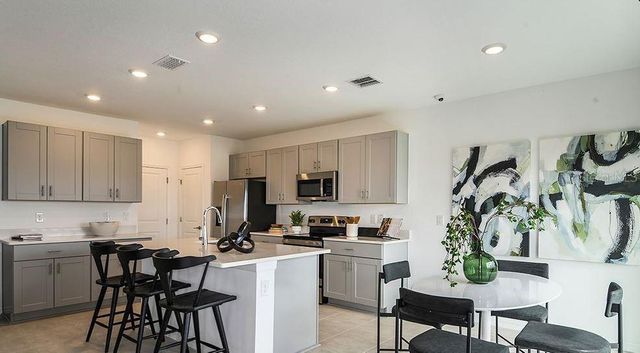 7315 CAPSTONE DRIVE, Groveland, FL 34736