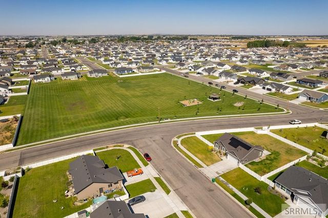 4311 E Arcadia Road, Idaho Falls, ID 83401