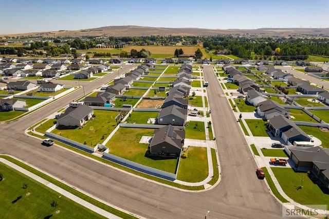 4311 E Arcadia Road, Idaho Falls, ID 83401