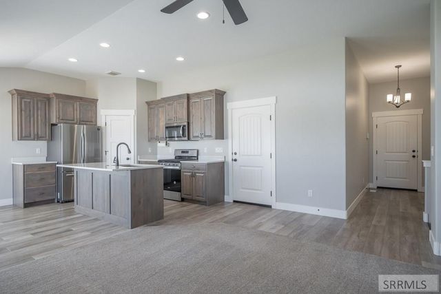 4311 E Arcadia Road, Idaho Falls, ID 83401