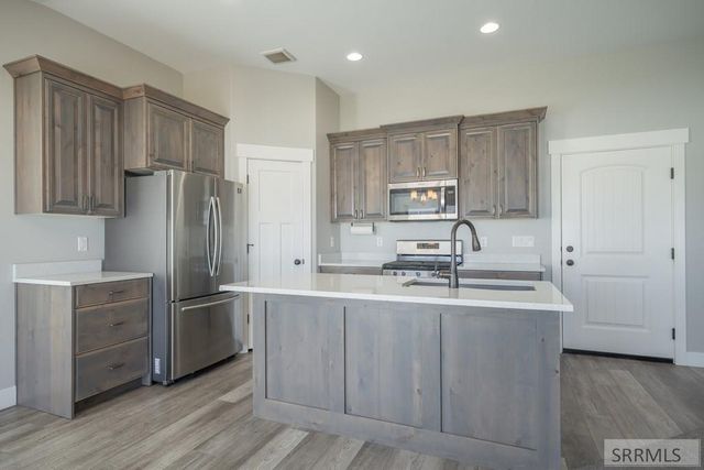 4311 E Arcadia Road, Idaho Falls, ID 83401