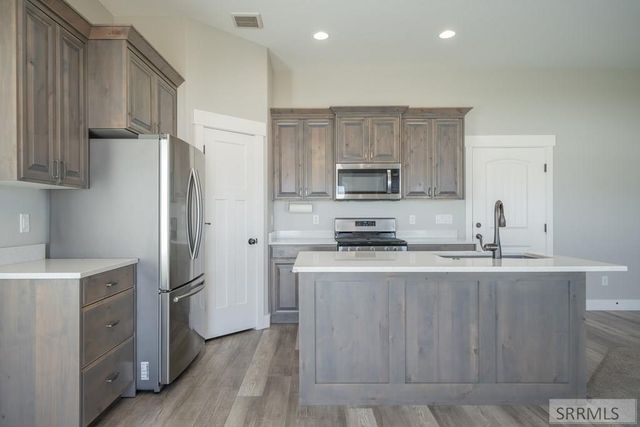 4311 E Arcadia Road, Idaho Falls, ID 83401