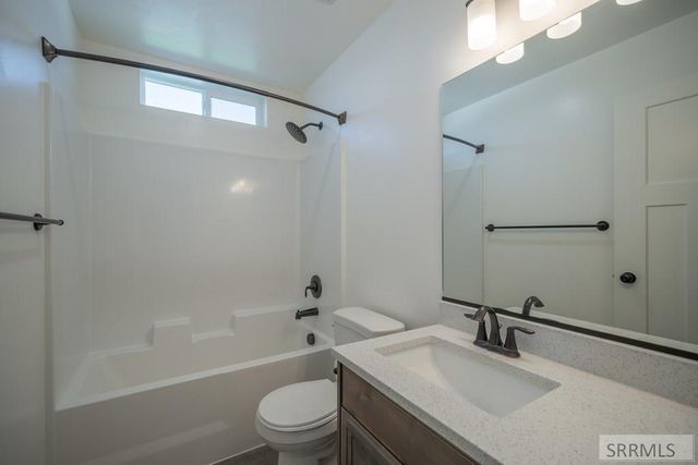 4311 E Arcadia Road, Idaho Falls, ID 83401