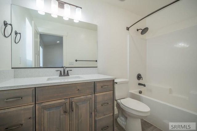 4311 E Arcadia Road, Idaho Falls, ID 83401