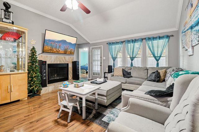 1103 Trenton Lane, Euless, TX 76040