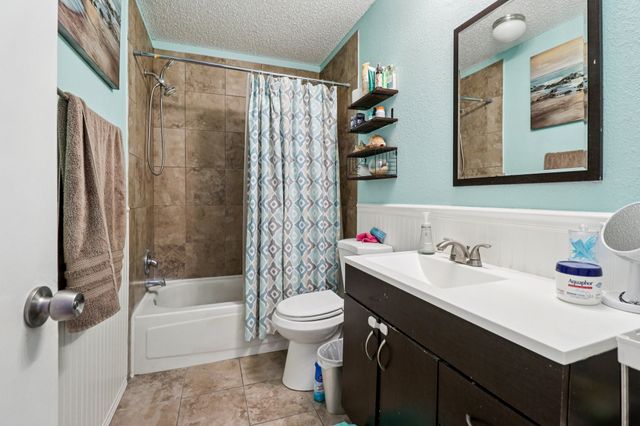 1103 Trenton Lane, Euless, TX 76040