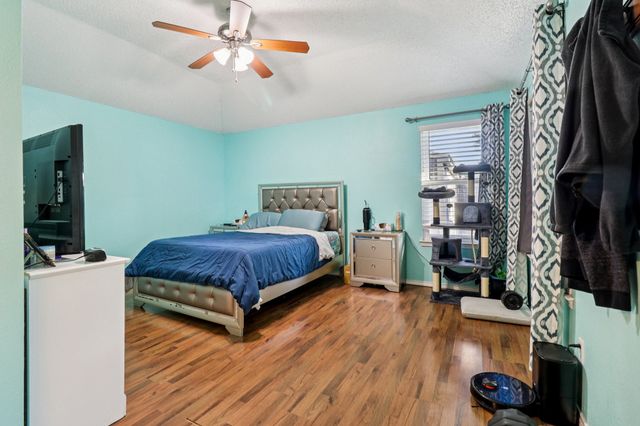 1103 Trenton Lane, Euless, TX 76040