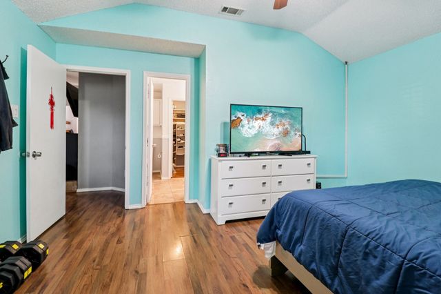 1103 Trenton Lane, Euless, TX 76040