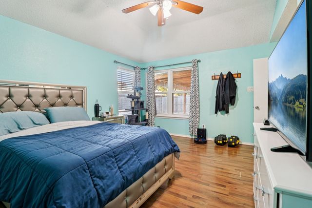 1103 Trenton Lane, Euless, TX 76040