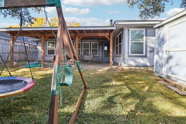 1103 Trenton Lane, Euless, TX 76040