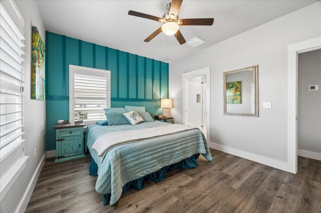 3811 Kiva Road, Galveston, TX 77554