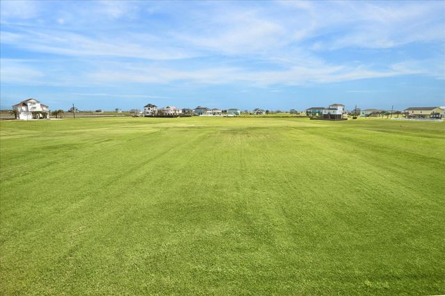 3811 Kiva Road, Galveston, TX 77554