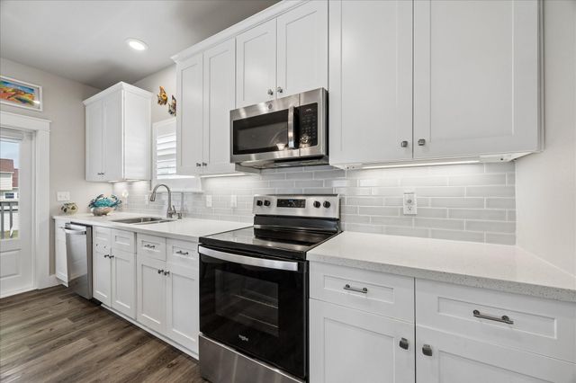 3811 Kiva Road, Galveston, TX 77554