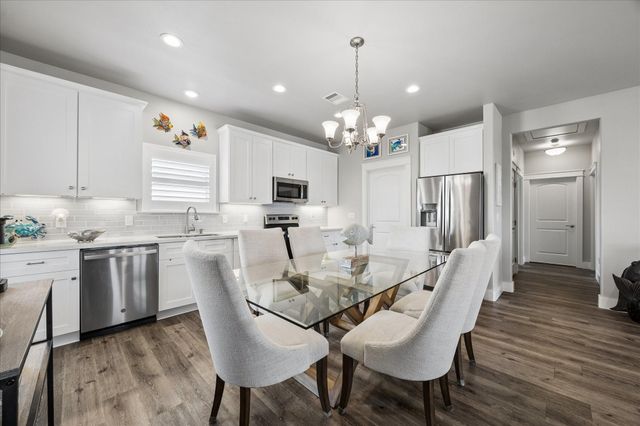 3811 Kiva Road, Galveston, TX 77554
