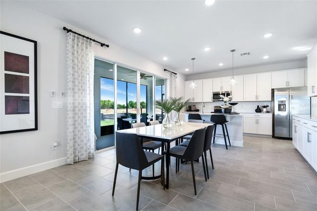 3445 MACCHI AVENUE, Tavares, FL 32778