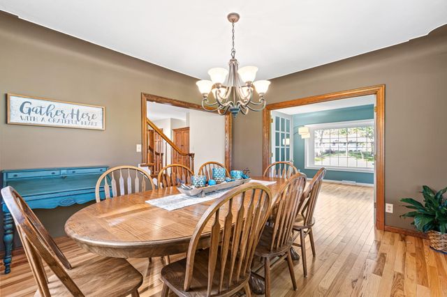 3120 Richmond Street NW, Grand Rapids, MI 49534
